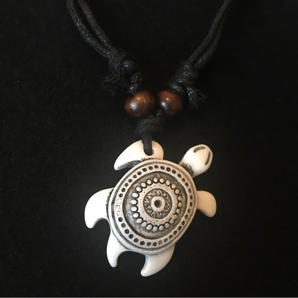unbranded Jewelry - White Carved Style Turtle Necklace